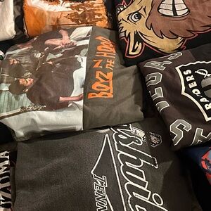 5$ Yerseys And Graphic Tees